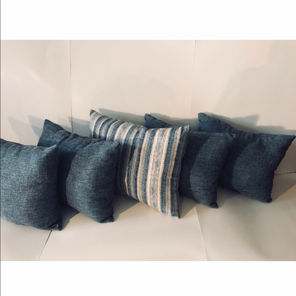 Stylish decorative pillows